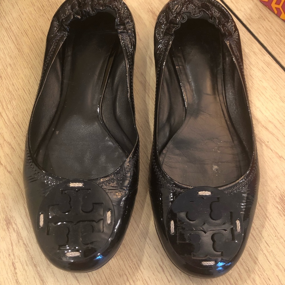 Practically New , Tory Burch Patent Leather Flat